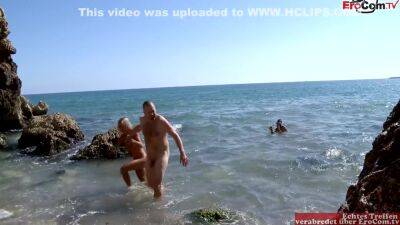 Spontanously Anal Threesome At The Beach With A Spanish Couple And A Stranger - hclips.com - Spain