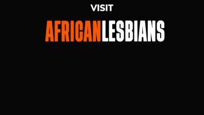 Beautiful Ebony Amateur Friends Have Lesbian Anal Sex - hclips.com