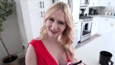Busty milf got a new anal toy for bday - drtuber.com