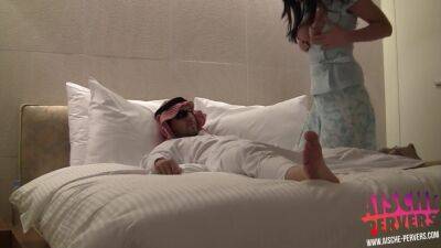 Innocent Maid Dominated And Anal Destroyed By The Sheikh In Hotel Bed - upornia.com - Germany