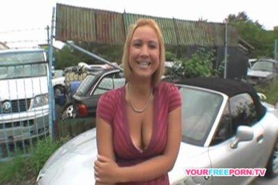 - Naughty Hookup Site To Find Chicks In Your Local Area Deep Anal Fuck On The Top Of My Car - upornia.com