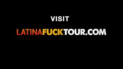Curvy Latina Babe First Time Anal Orgasm After Deep Throating Big White Cock - hotmovs.com