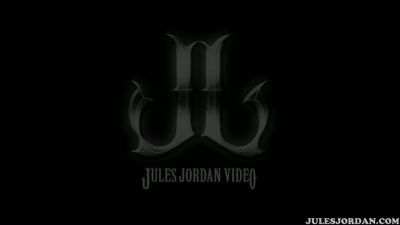 London Keyes - London Keys Anal Oiled Up Fucked Hard - Exclusive Scene - JulesJordan - hotmovs.com