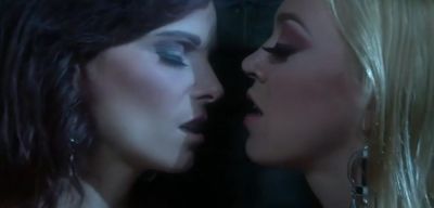 Syren De Mer - Dee Williams - Dee - Anal Queens Back Alley Action - inxxx.com